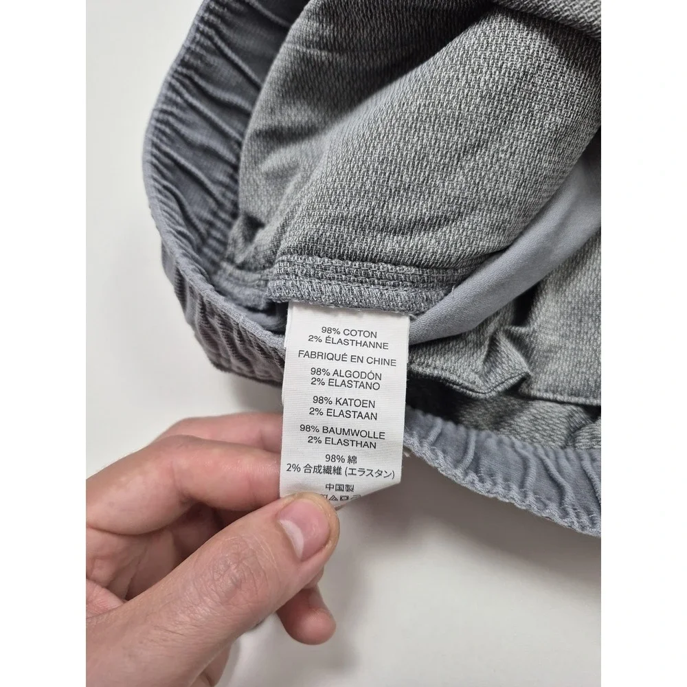 Vuori Optimist Shorts Men's Small Gray Corduroy Chino 8
